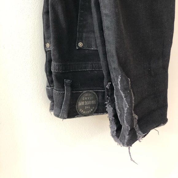 Zara Basic Denim Women's Black Jean With Holes Size 4 - Picture 3 of 8